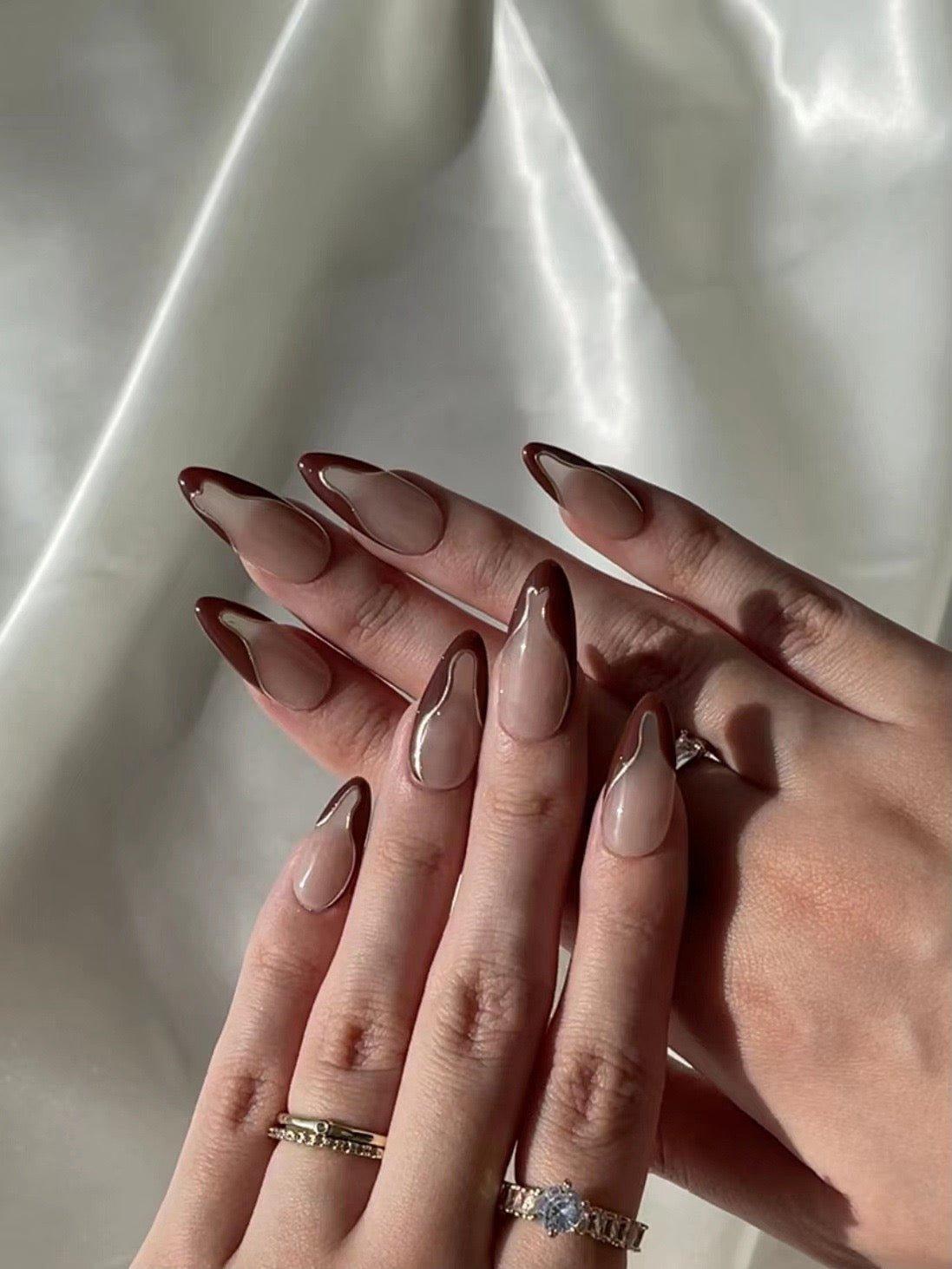 Bronze Flow - GO2NAIL LONG ALMOND PressOnNails