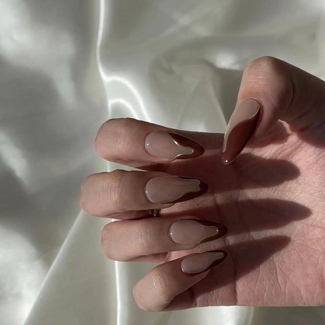 Bronze Flow - GO2NAIL LONG ALMOND PressOnNails