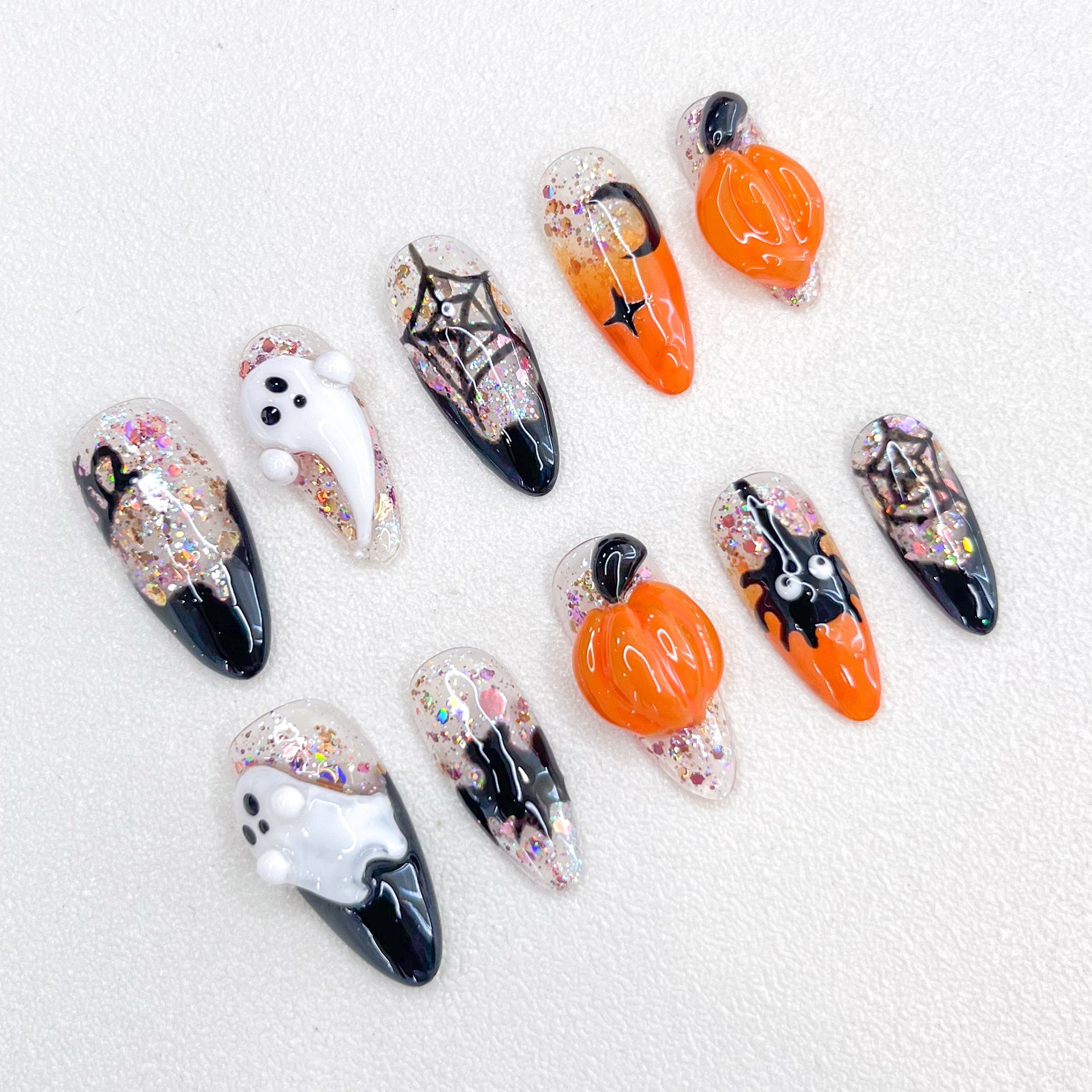 Haunted Glow Halloween - GO2NAIL LONG ALMOND PressOnNails