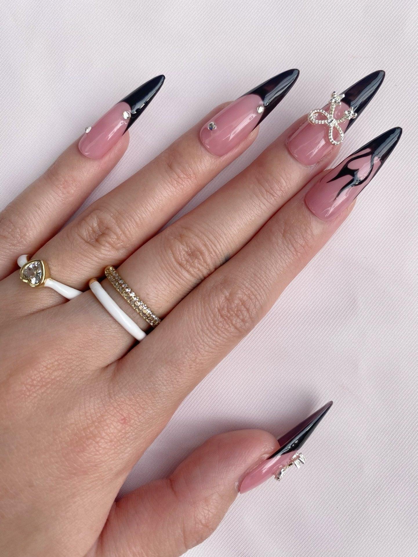 Noir Rose - GO2NAIL LONG STILETTO PressOnNails
